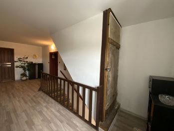 Prodej domu 298 m², Stanovice