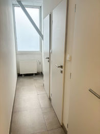 toalety - Pronájem kancelářských prostor 138 m², Praha 10 - Strašnice