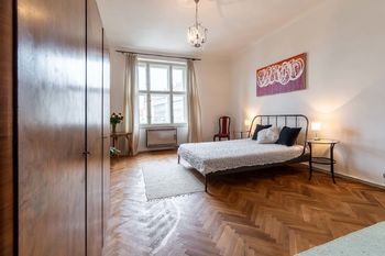 Pronájem bytu 3+1 v osobním vlastnictví 95 m², Praha 3 - Vinohrady