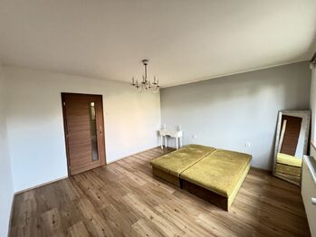 Pronájem bytu 3+1 v osobním vlastnictví 80 m², Dolní Břežany