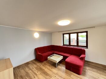 Pronájem bytu 3+1 v osobním vlastnictví 80 m², Dolní Břežany