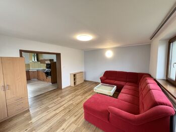 Pronájem bytu 3+1 v osobním vlastnictví 80 m², Dolní Břežany