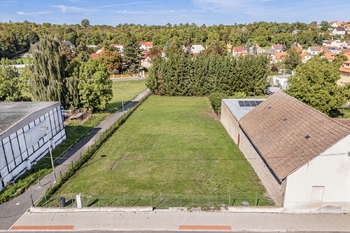 Prodej pozemku 1449 m², Kladno