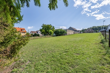 Prodej pozemku 1449 m², Kladno