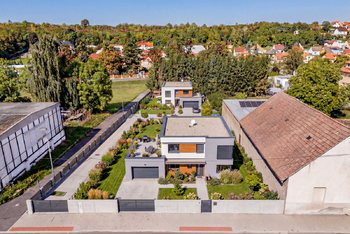 Prodej pozemku 1449 m², Kladno