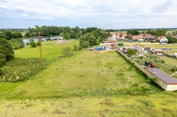 Prodej pozemku 3344 m², Záryby