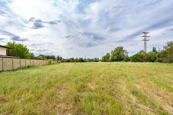 Prodej pozemku 3344 m², Záryby