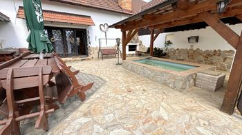 Prodej ubytovacího zařízení 474 m², Litohošť