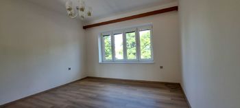 Prodej bytu 2+1 v osobním vlastnictví 74 m², Dvůr Králové nad Labem