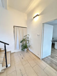 Chodba - Prodej domu 160 m², Praha 5 - Zličín