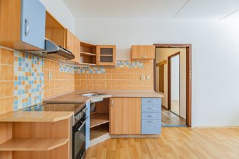 Kuchyně. - Prodej bytu 2+kk v osobním vlastnictví 40 m², Tábor