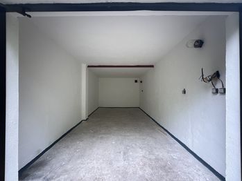 Prodej garáže 22 m², Karlovy Vary