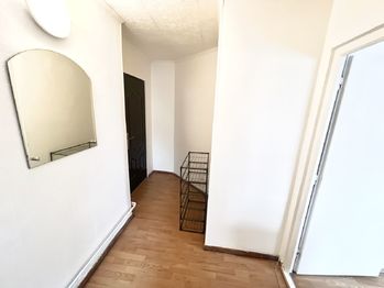 Pronájem bytu 1+1 v osobním vlastnictví 43 m², Milovice
