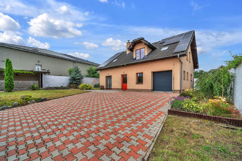 Prodej domu 175 m², Bořanovice