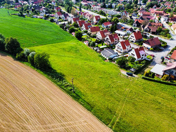 Prodej pozemku 4463 m², Dublovice