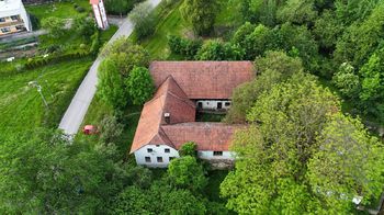 Prodej zemědělského objektu 850 m², Kundratice