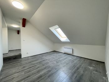 Pronájem bytu 2+1 v osobním vlastnictví 46 m², Ostrava