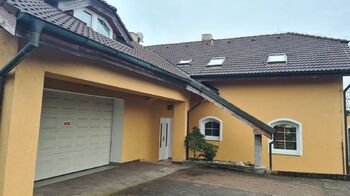 Prodej domu 300 m², Malá Hraštice