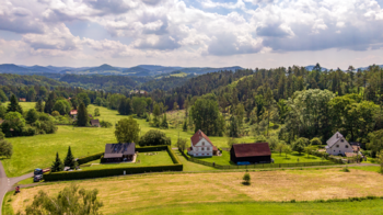 Prodej pozemku 41666 m², Huntířov