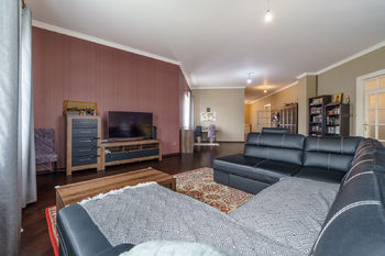 Prodej domu 742 m², Karlovy Vary