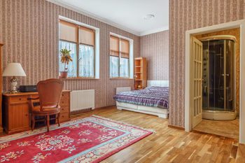 Prodej domu 742 m², Karlovy Vary