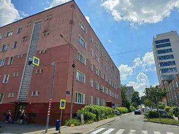 Prodej bytu 1+1 v osobním vlastnictví 40 m², Zlín