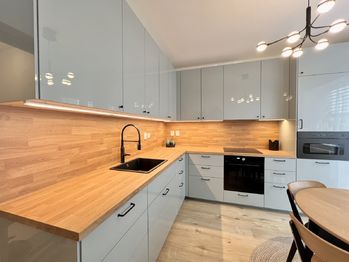 Prodej bytu 3+kk v osobním vlastnictví 61 m², Rakovník