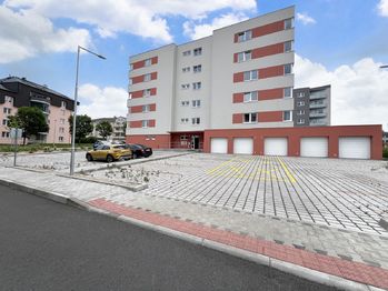 Prodej bytu 3+kk v osobním vlastnictví 61 m², Rakovník