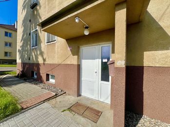 Prodej bytu 3+1 v osobním vlastnictví 67 m², Staňkovice