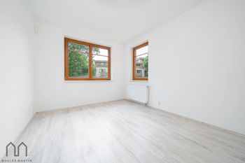 Prodej bytu 3+kk v osobním vlastnictví 94 m², Praha 10 - Záběhlice