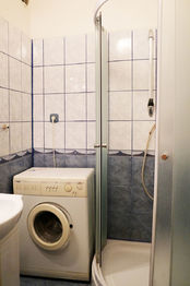 +420 604 457 486 I denisa.myslivcova@re-max.cz - Prodej bytu 2+1 v osobním vlastnictví 50 m², Ostrava