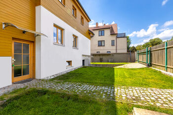 Prodej domu 233 m², Rabyně