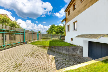 Prodej domu 233 m², Rabyně