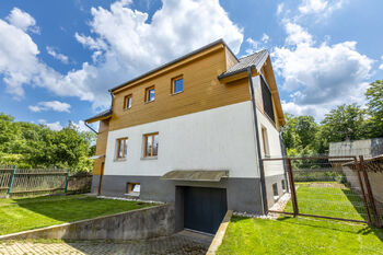 Prodej domu 266 m², Krhanice