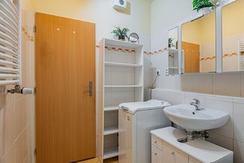 Prodej bytu 2+kk v osobním vlastnictví 62 m², Praha 9 - Čakovice