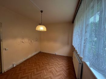 Prodej bytu 3+1 v osobním vlastnictví 70 m², Benešov nad Ploučnicí