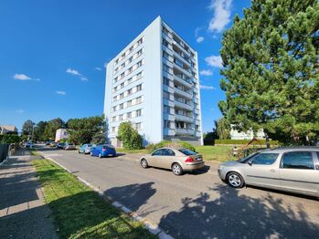 Prodej bytu 3+1 v družstevním vlastnictví 77 m², Hradec Králové