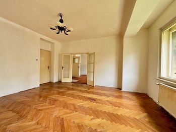 Prodej bytu 3+kk v osobním vlastnictví 89 m², Praha 9 - Hloubětín