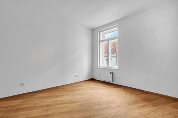 Prodej bytu 2+kk v osobním vlastnictví 57 m², Praha 5 - Smíchov