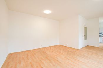 Prodej bytu 1+kk v družstevním vlastnictví 44 m², Aš