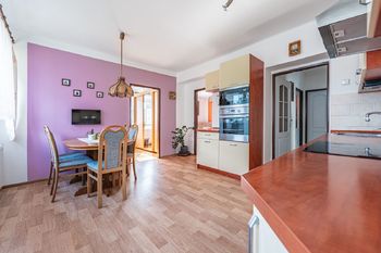 Prodej domu 209 m², Sezimovo Ústí