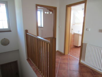 Prodej domu 304 m², Zdiby