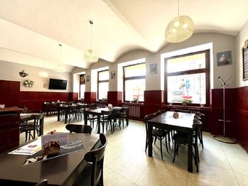 Pronájem restaurace 273 m², Turnov