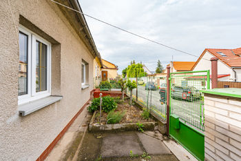 Prodej domu 100 m², Přezletice