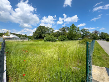 Prodej pozemku 1380 m², Černošice