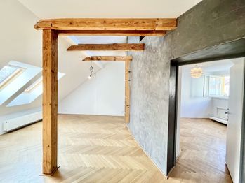 Pronájem bytu 3+1 v osobním vlastnictví 75 m², Praha 6 - Břevnov