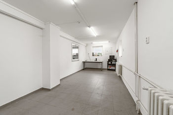 Kancelář - Prodej jiných prostor 313 m², Bystřice