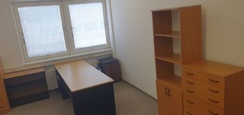 Pronájem kancelářských prostor 18 m², Pardubice