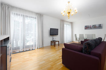 Prodej bytu 2+kk v osobním vlastnictví 76 m², Karlovy Vary