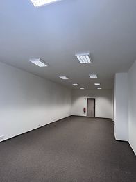 Pronájem kancelářských prostor 58 m², Rosice